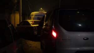İzmir’in in Bornova ilçesinde, uyuşturucu madde bağımlısı olduğu ileri sürülen