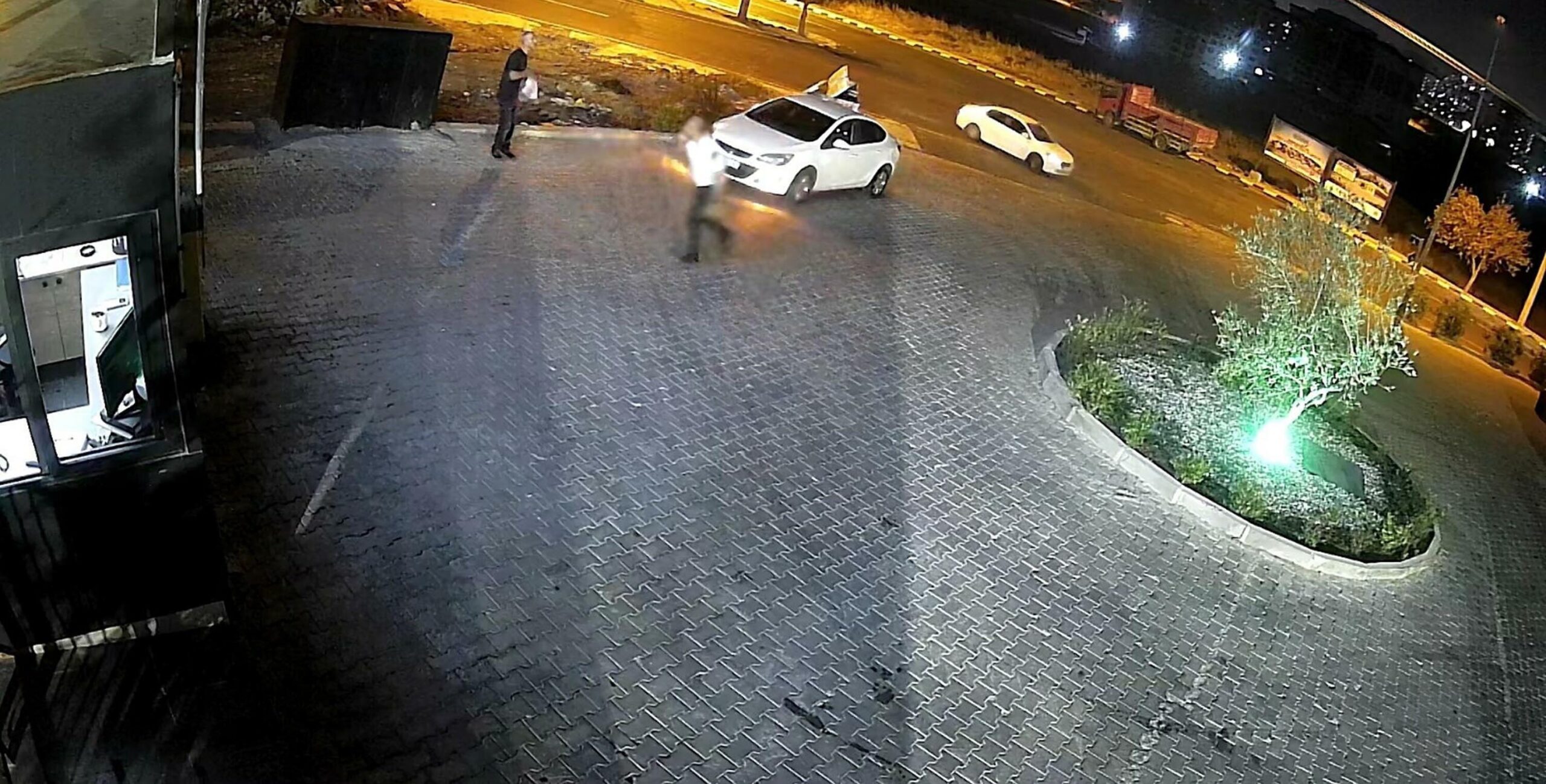 Ayrılmak istediği sevgilisi G.U. (38) ve 2 arkadaşı tarafından kaçırılıp,