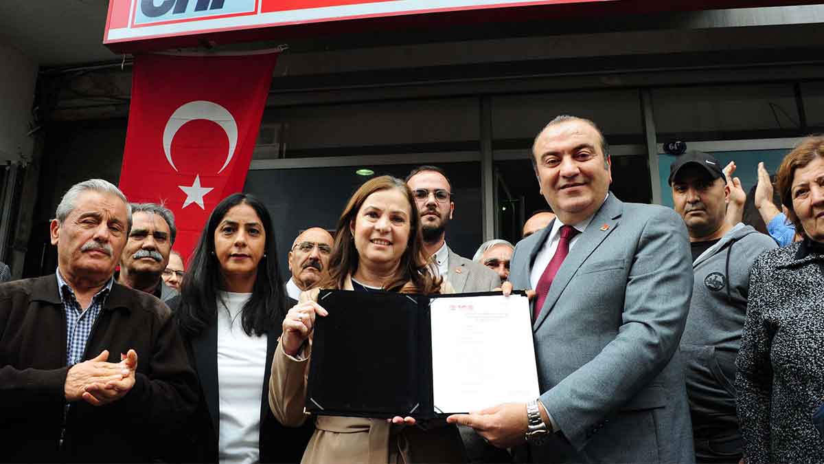 İzmir’in Balçova ilçesi Belediye Başkanı Fatma Çalkaya, ikinci dönem için
