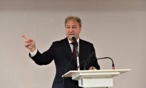 Bornova Belediye Başkanı Dr. Mustafa İduğ, 3. Sanayi Sitesi’nin her