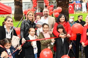 Çiğli Belediyesi tarafından Egekent Mahallesi’nde yapımı tamamlanan Flamingo Semt Merkezi