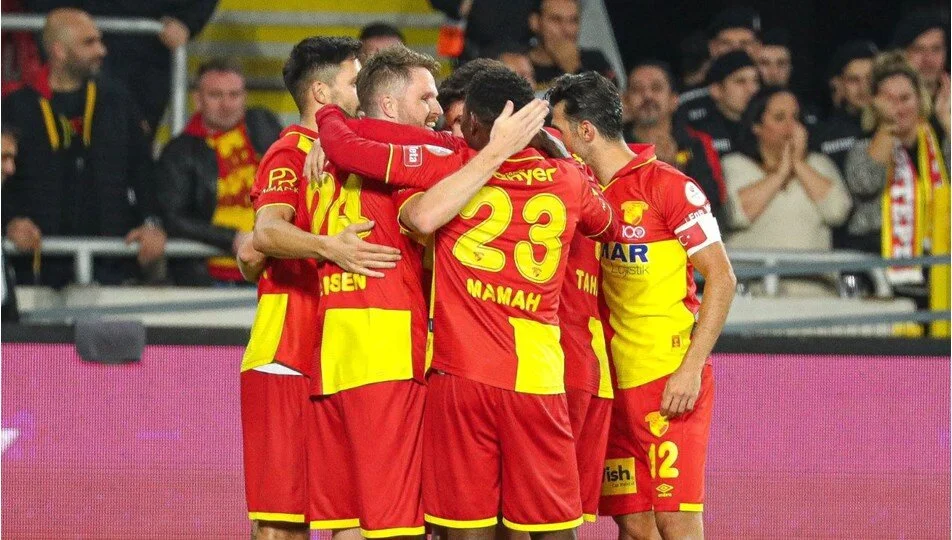 Üst üste 3 maçını yine gol yemeden kazanırken, çıktığı son