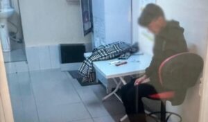 Hakkari’de, “bir zincir markette çocuğun çikolata için depoya kapatıldığı” iddiasına