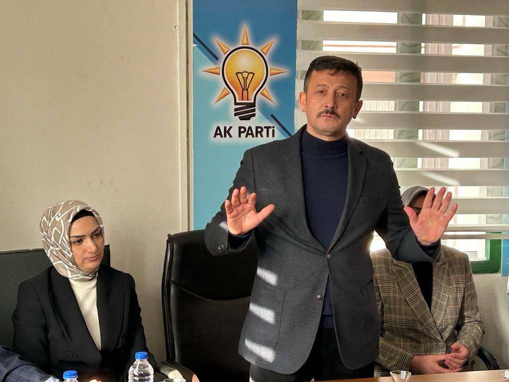 AK Parti Genel Başkan Yardımcısı Hamza Dağ, İzmir Büyükşehir Belediye