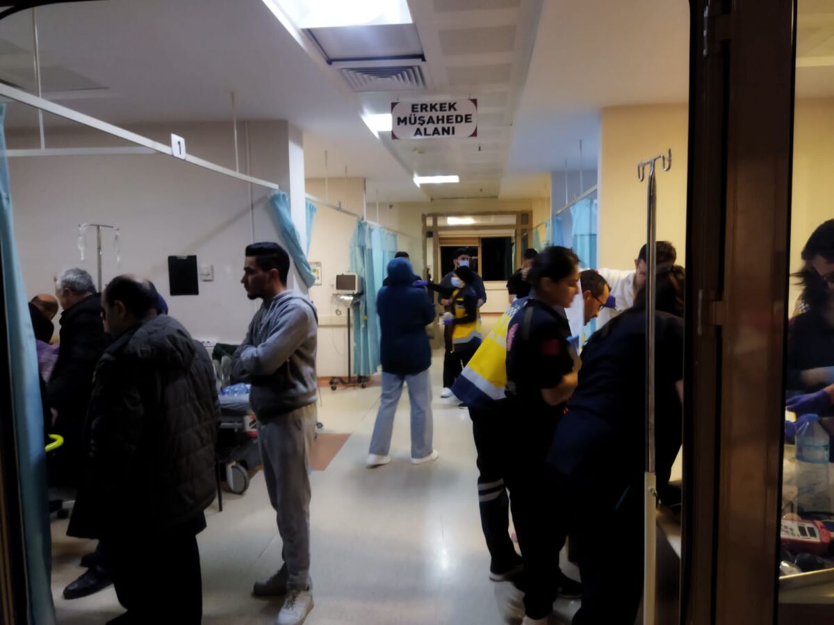 Isparta’da kız ve erkek öğrenci yurdunda kalan 110 öğrenci yedikleri