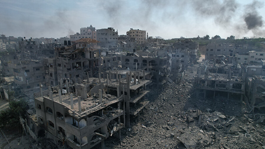 İsrail ile Hamas arasındaki ateşkesin sona ermesinin ardından saldırılar kaldığı