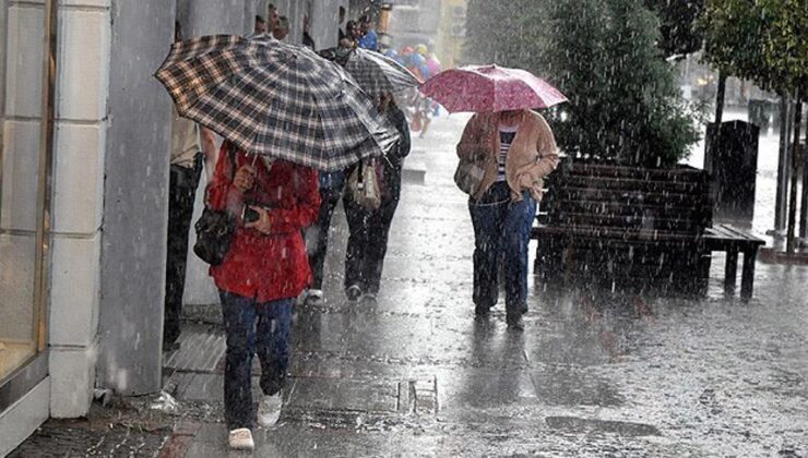 İzmir’de yağmurlu günler: Unutma şemsiyeni al!