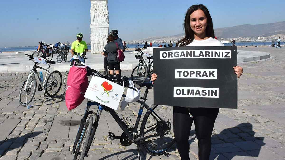 İzmir Sağlık Hizmetleri Başkanı Uzm. Dr. Hüseyin Bozdemir, 2013’ten bugüne