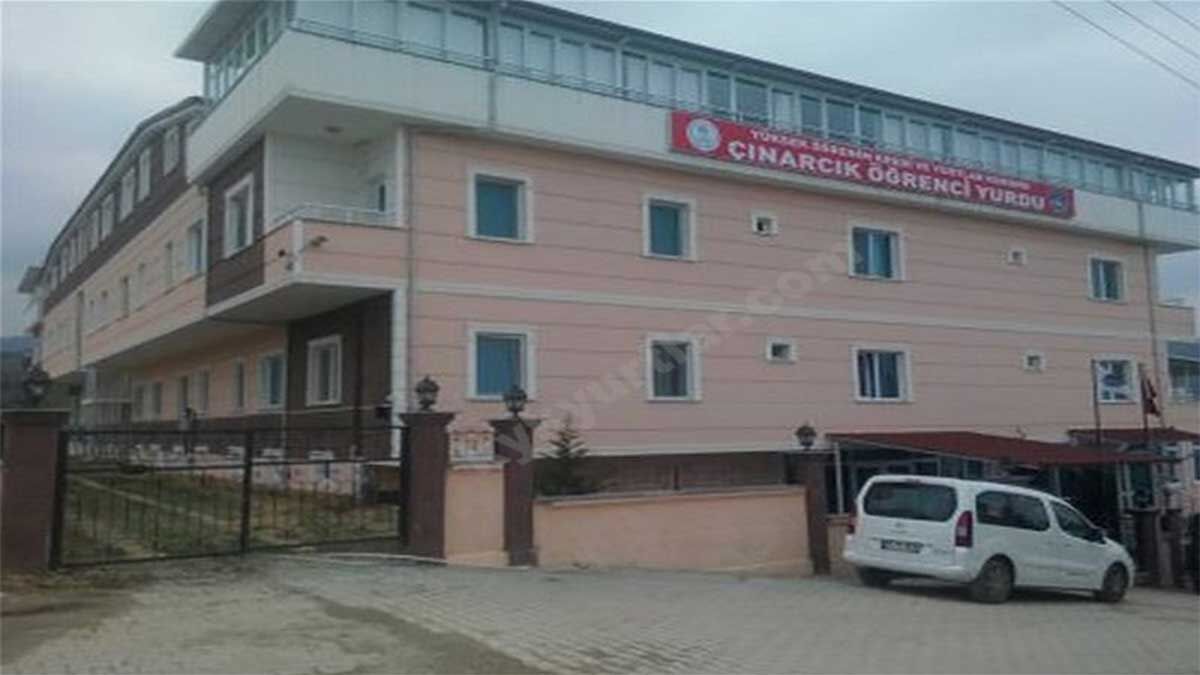 Yalova KYK Çınarcık Kız Öğrenci Yurdu’nda kalan 15 öğrenci, öğle yemeğini