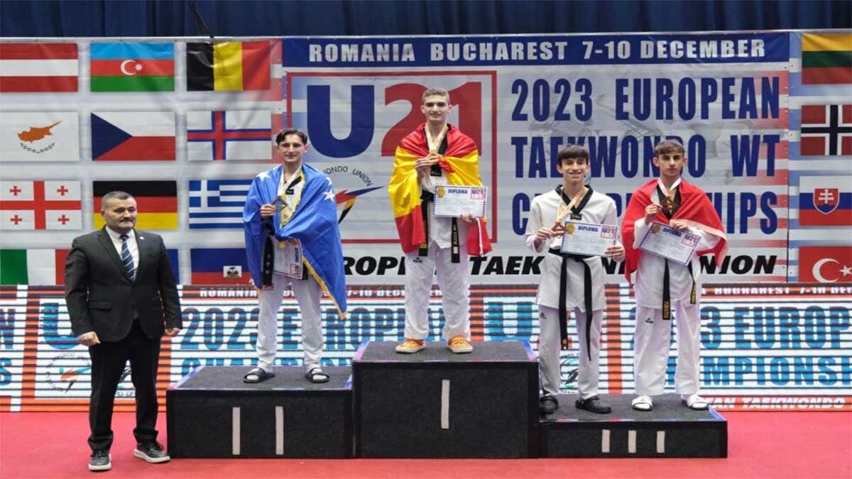 İzmir Büyükşehir Belediyesi Gençlik ve Spor Kulübü’nün tekvando branşındaki sporcusu