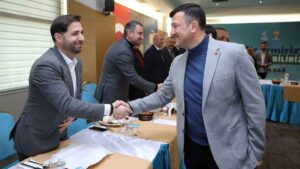 Cumhur İttifakı İzmir Büyükşehir Belediye Başkan adayı Hamza Dağ, 30