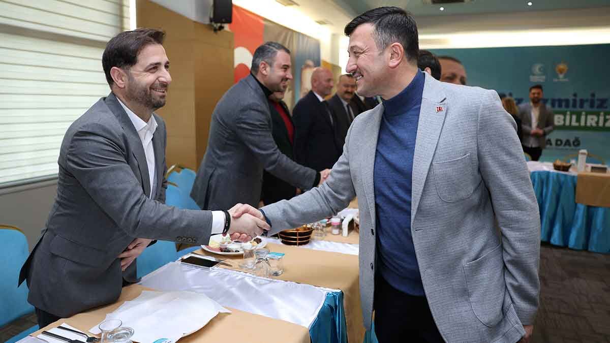 Cumhur İttifakı İzmir Büyükşehir Belediye Başkan adayı Hamza Dağ, 30