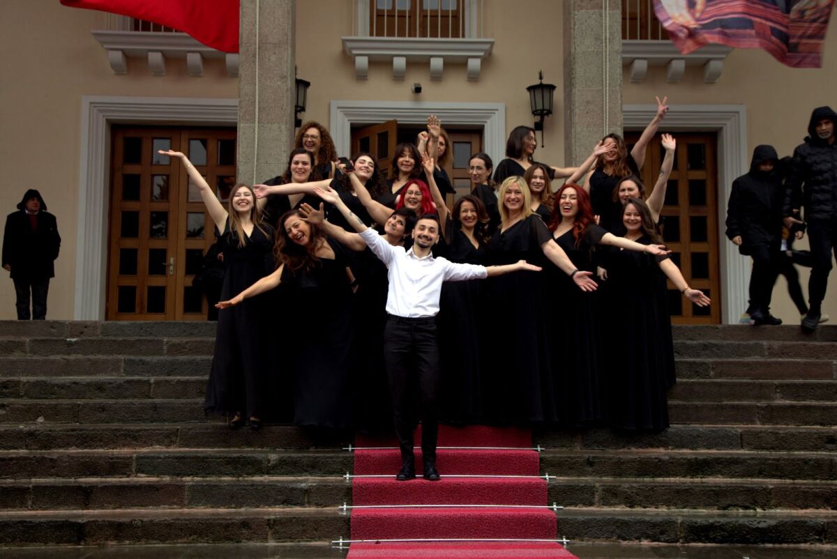 Dünyada “Open Singing” olarak da bilinen etkinlikte İzmir Büyükşehir Belediyesi
