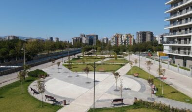 Bayraklı Belediyesi: 21 yeni parkı hizmete açılıyor