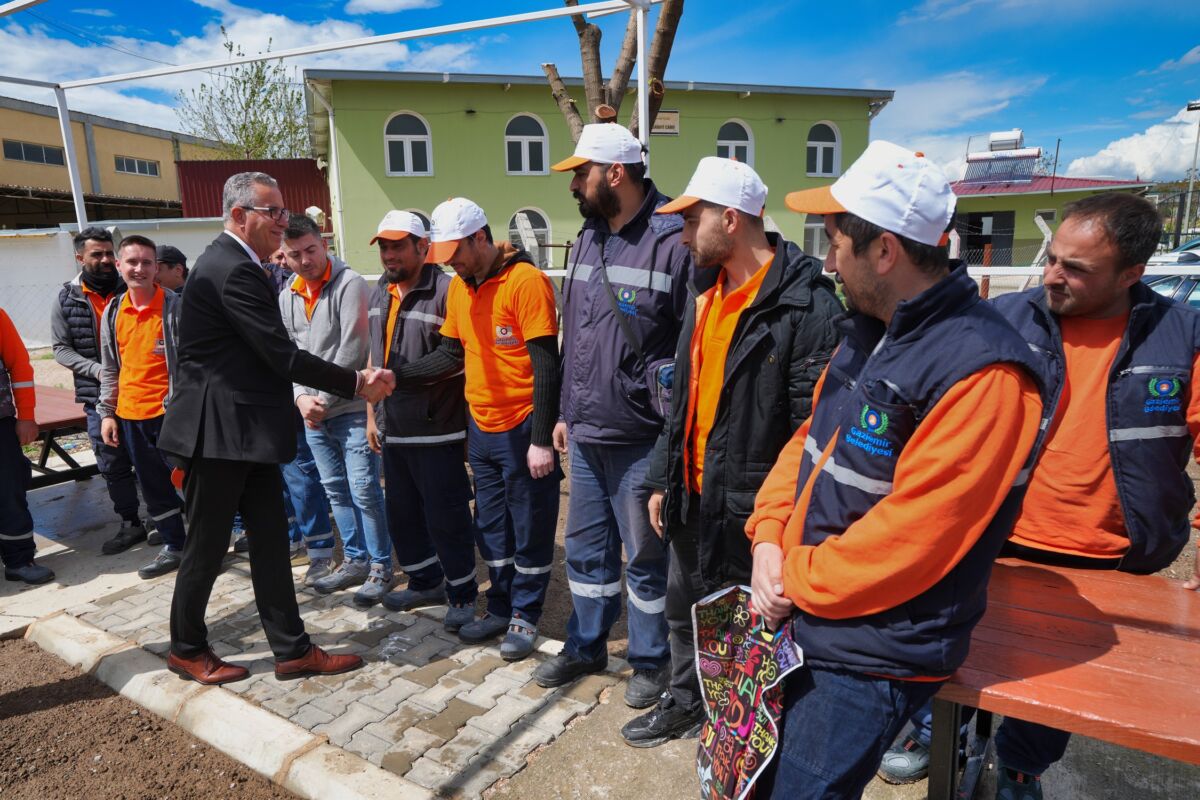 Gaziemir Belediyesi’nde çalışan işçi personele son bir yılda kümülatif olarak