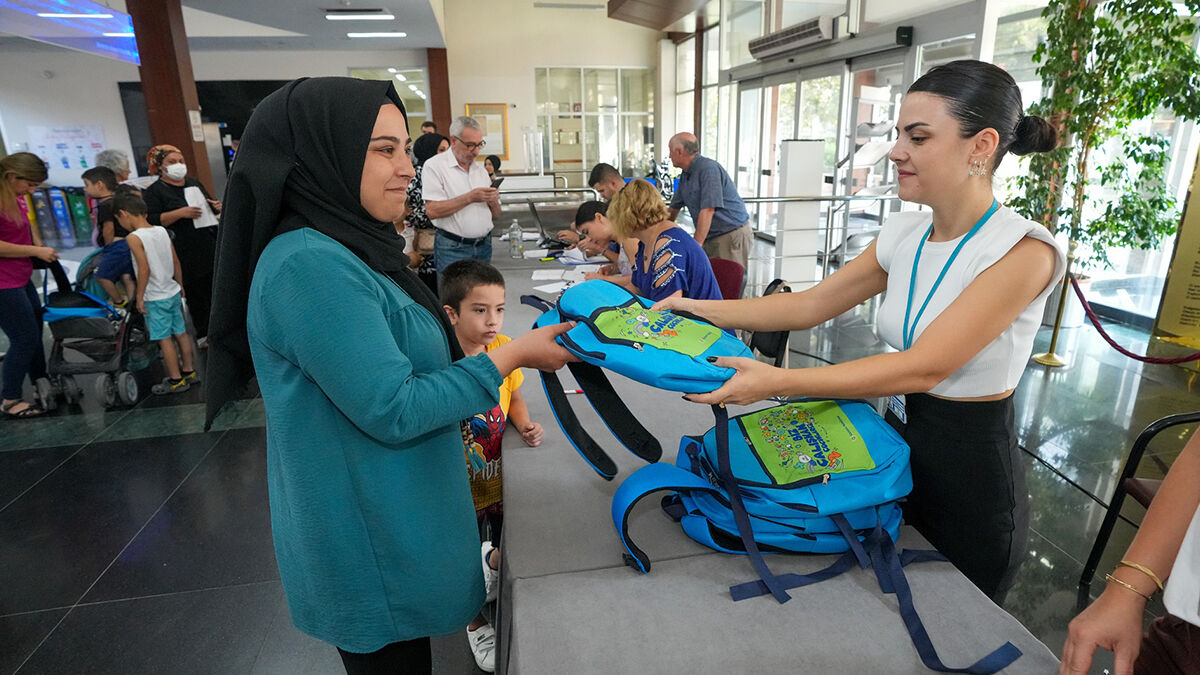 Çok yönlü sosyal hizmetleriyle, ekonomik zorluk yaşayan ailelere yardım eli