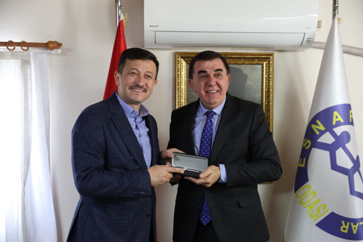 Cumhur İttifakı İzmir Büyükşehir Belediye Başkan Adayı Hamza Dağ, seçim