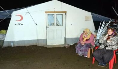 Haluk Levent açıkladı: Depremzede şehit ailesine ev alınacak