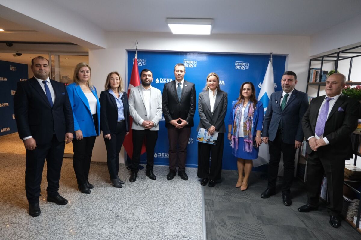 Demokrasi ve Atılım (DEVA) Partisi, İzmir’de 9 ilçede belediye başkan