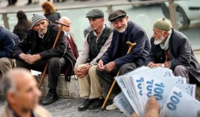 Tunç Soyer’den İzmirli Emeklilere Müjde: 25 bin kişiye bayram öncesi büyük destek