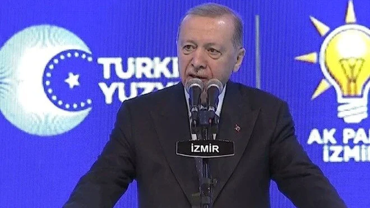 Cumhurbaşkanı Erdoğan: ”Ne izmir, ne de İzmirli kimsenin tekelindedir”…  AK Parti İzmir adaylarını açıklandı AK Parti’nin İzmir‘deki ilçe belediye başkan adaylarının tanıtımı Cumhurbaşkanı ve AK