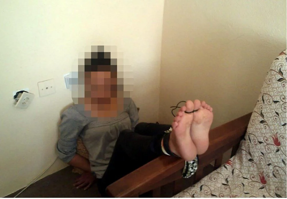 Kayseri’de para karşılığı anlaştığı iddia edilen kadınları falakaya yatırıp görüntülerini