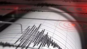 AFAD’ın verilerine göre saat 08.19’da merkez üssü Kuşadası Körfezi olan