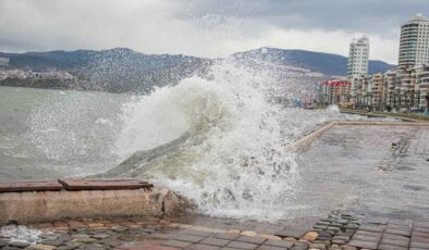 İzmir için ‘fırtına’ uyarısı