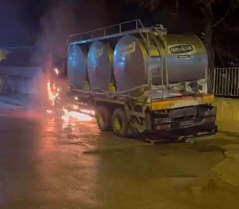 İzmir’de korkunç anlar: Park halinde bulanan süt tankeri alev aldı