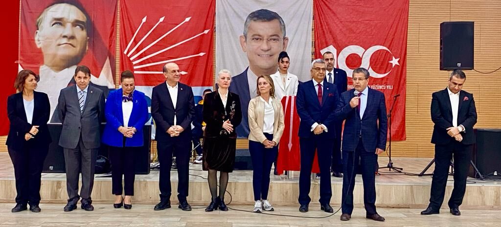 Yerel seçim sürecine girildi. Partilerin aday adayları İzmir’de de sahada