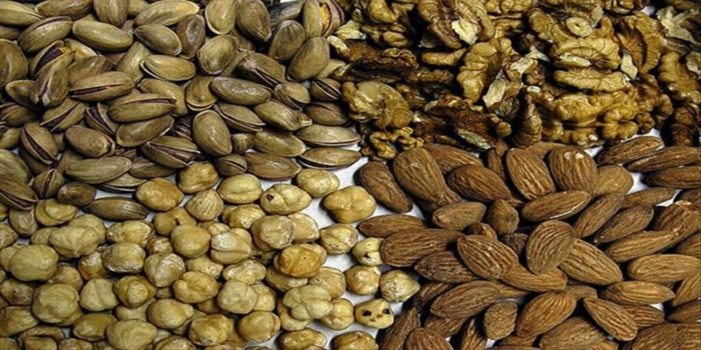 Alkolden sonra kuruyemişe de zam: 180 Gr'lık badem 108 lira