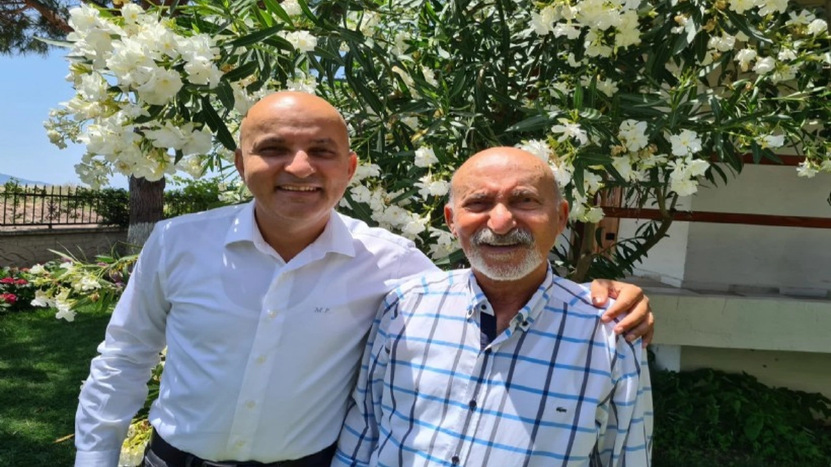 CHP İzmir Milletvekili Mahir Polat’ın babası Hasan Polat, yaşamını yitirdi.