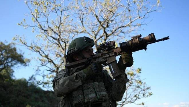 MSB açıkladı: Saldırı hazırlığındaki 7 PKK/YPG’li terörist etkisiz hale getirildi