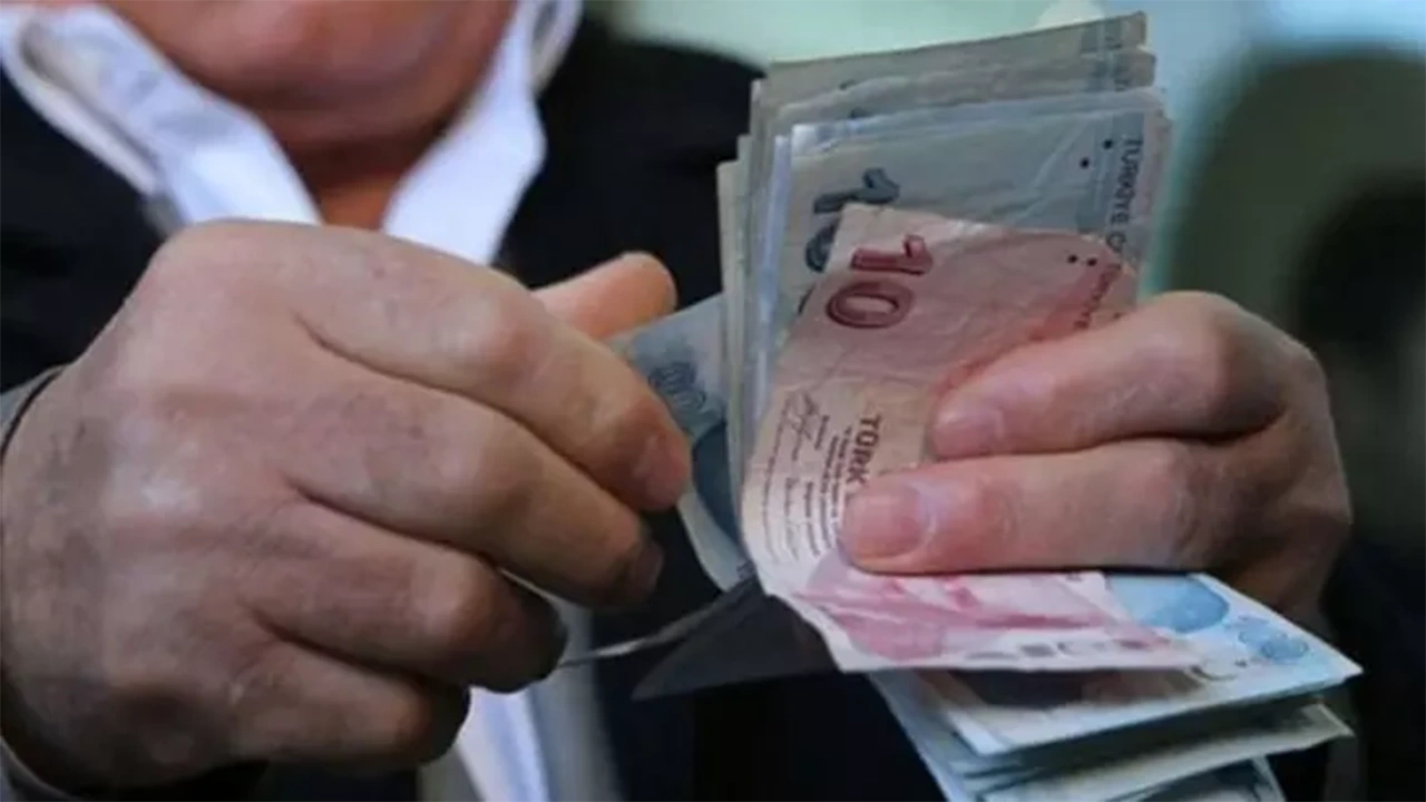 2024 yılı ocak ayından itibaren geçerli olacak emekli maaşlarına yönelik