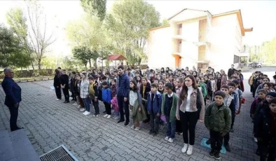 Şehitler için tüm okullarda saygı duruşu: Milli Eğitim Bakanı Tekin açıkladı