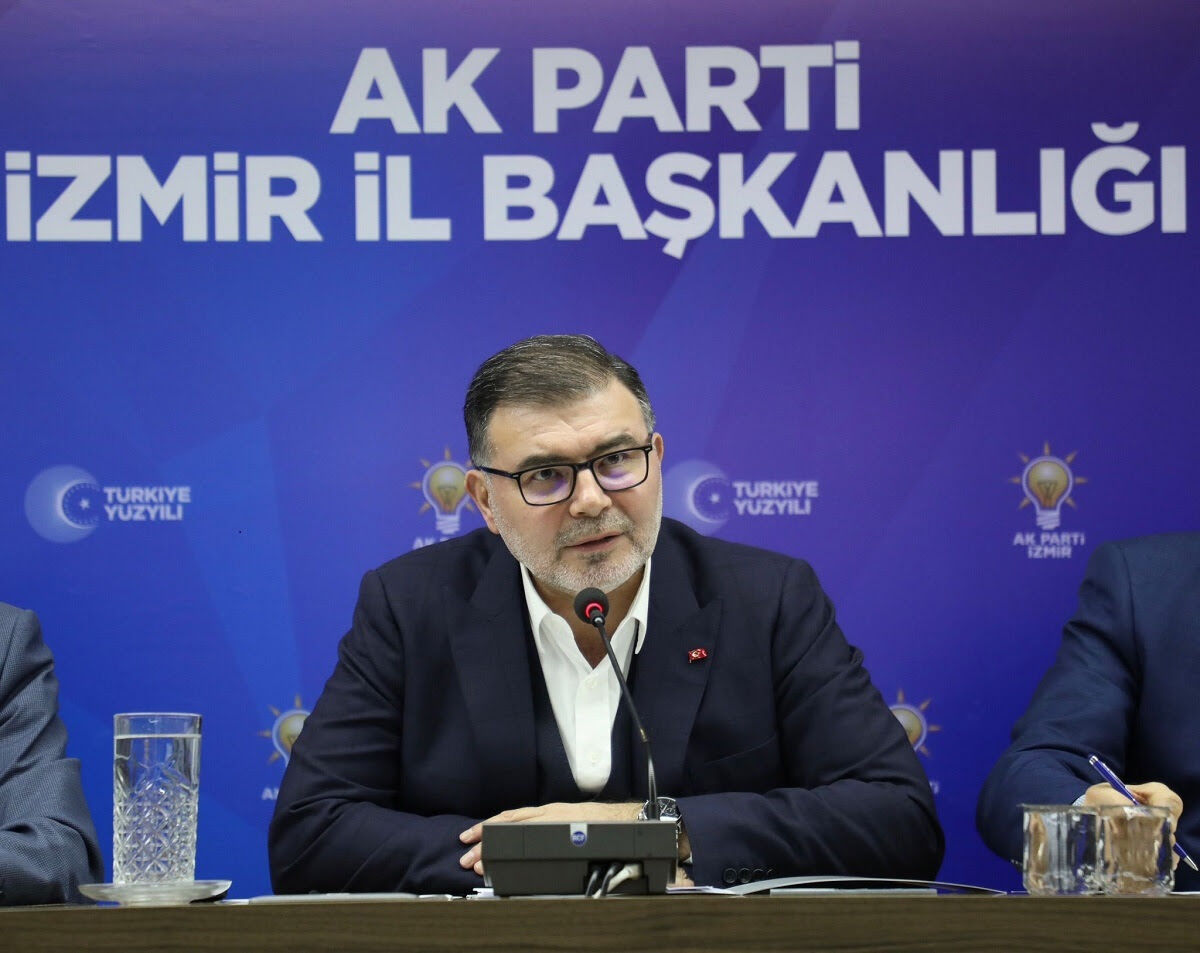 AK Parti İzmir İl Başkanı Bilal Saygılı, haftalık olağan Yönetim
