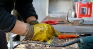 İzmir Büyükşehir Belediyesi tarafından iş arayanlarla işverenleri buluşturmak için kurulan
