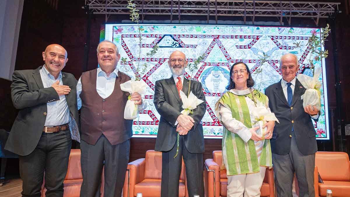 İzmir Büyükşehir Belediyesi, Türk edebiyatının önde gelen yazarlarından Yaşar Kemal’i