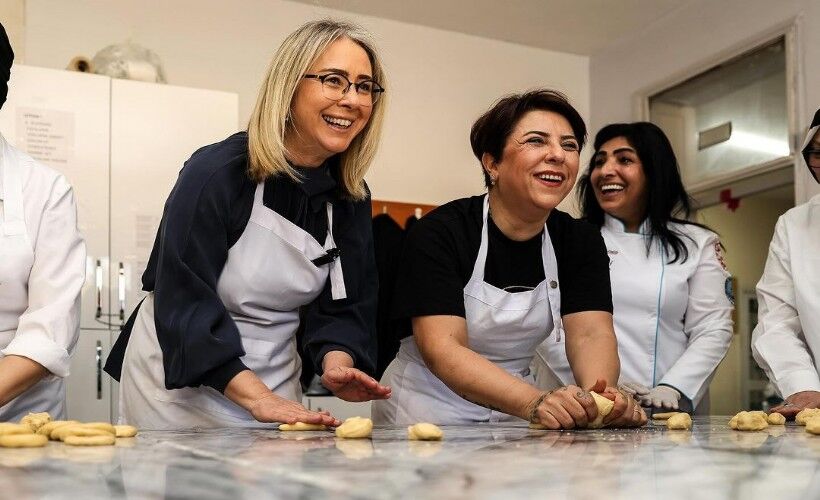 AK Parti Konak Belediye Başkan Adayı Çankırı, dünyaca ünlü şefin mutfağına konuk oldu
