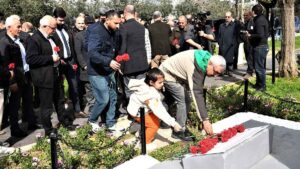 26 Şubat 1992 yılında Ermeniler tarafından yapılan katliamda yaşamını yitirenler için Hocalı