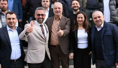 Saruhanlı’da seçime giremeyen CHP, adayını Saadet Partisi çatısı altında gösterdi