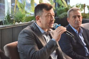 AK Parti İzmir Büyükşehir Belediye Başkan adayı Hamza Dağ, seçim