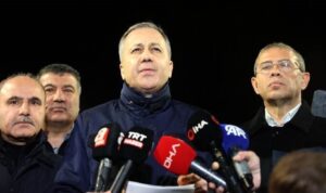 Erzincan’ın İliç ilçesindeki altın madeni sahasında geniş bir bölgede toprak