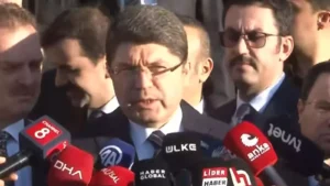 Adalet Bakanı Yılmaz Tunç, Çağlayan Adliyesi’ndeki silahlı saldırının ardından adliyeye
