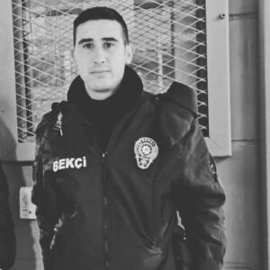 İZMİR’in Bayındır İlçe Emniyet Müdürlüğü’nde bekçi olarak görev yapan İbrahim