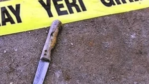 Olay, saat 16.50 sıralarında Sarıyer Mahallesi 5714/42 Sokak’ta meydana geldi.