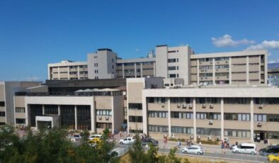 Bozyaka Hastanesi yenileniyor… AK Parti Karabağlar Adayı Tunç’tan yeni başhekime ziyaret