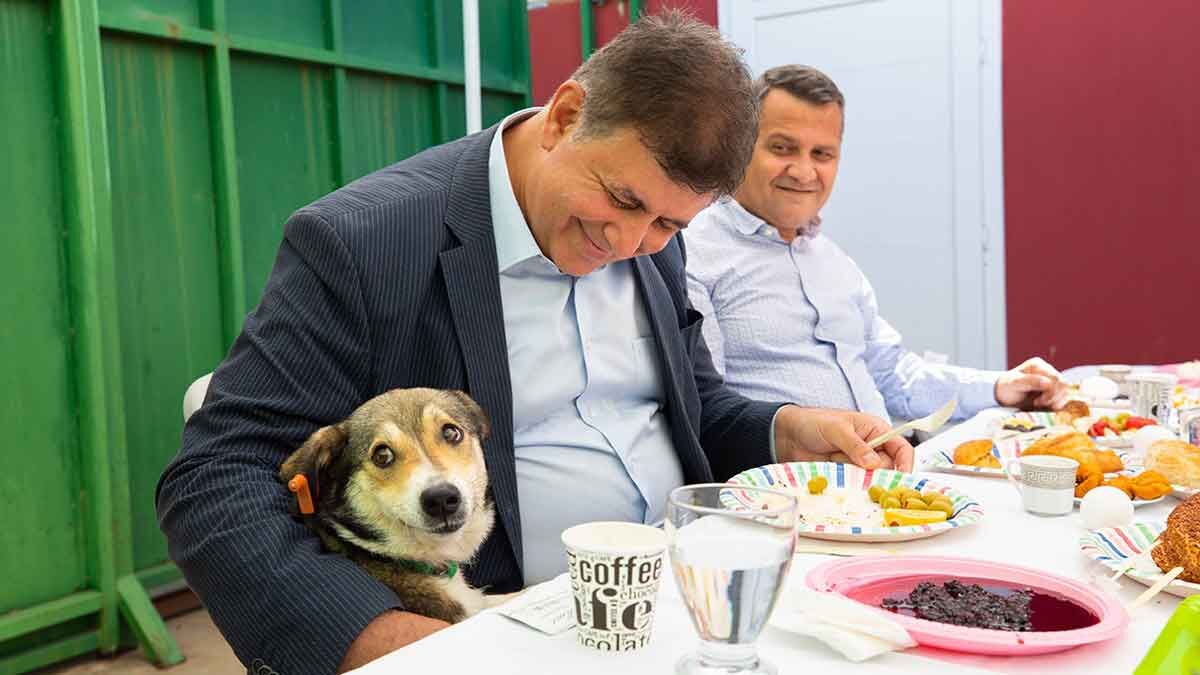 CHP İzmir Büyükşehir Belediye Başkan Adayı Dr. Cemil Tugay, Türk