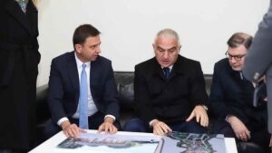 AK Parti Gaziemir Belediye Başkan Adayı Deniz Doğan, İzmir’e gelen