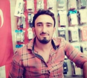 Manisa’nın Kırkağaç ilçesinde; asker eğlencesinde çıkan bıçaklı kavgada Abdullah Erol
